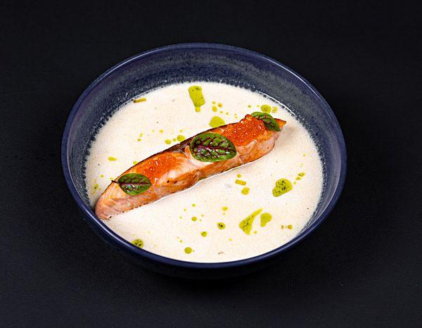 Норвежский суп с лососем