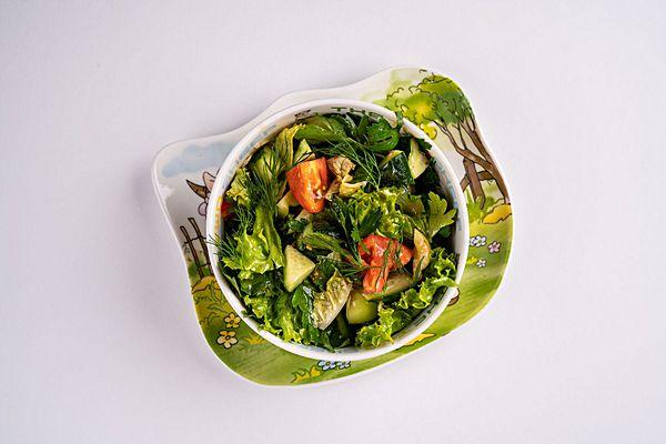 Салат овощной с маслом