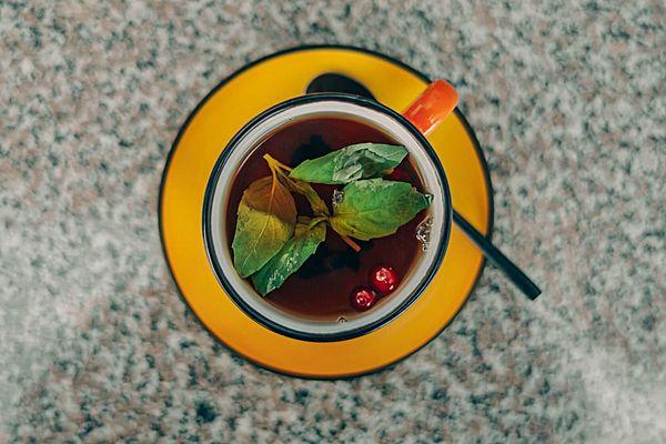 Чай чёрная смородина-базилик