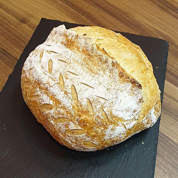 Хлеб пшеничный подовый «Белый»