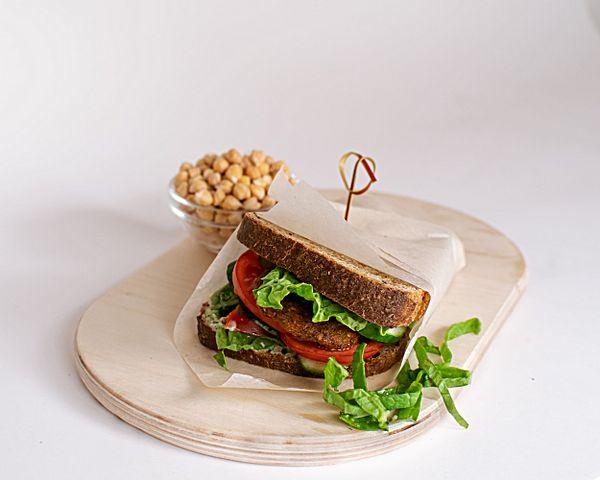 Сэндвич с фалафелем