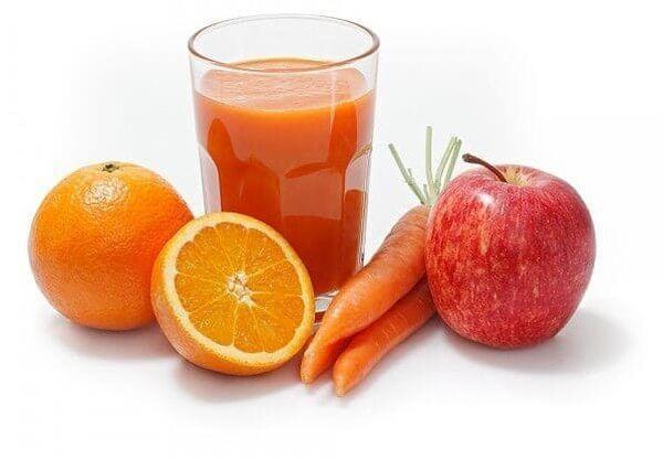 Фреш апельсин-яблоко-морковь