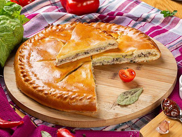 Пирог осетинский с мясом