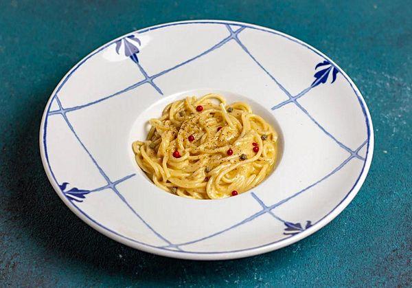 Спагетти по-римски Cacio e Pepe