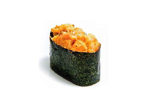 Спайси суши лосось
