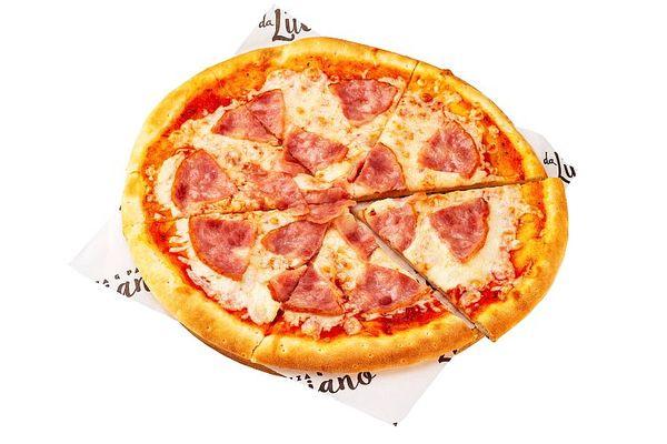 Пицца с ветчиной и сыром средняя