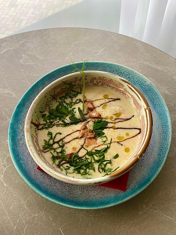 Сливочный крем суп с лососем